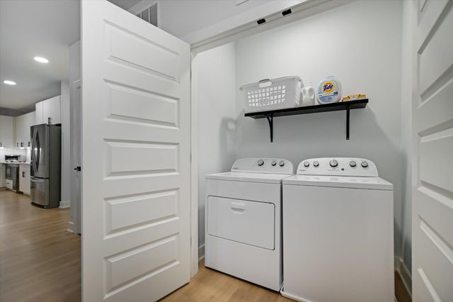 3101 Govalle Ave 207, Austin, TX 78702