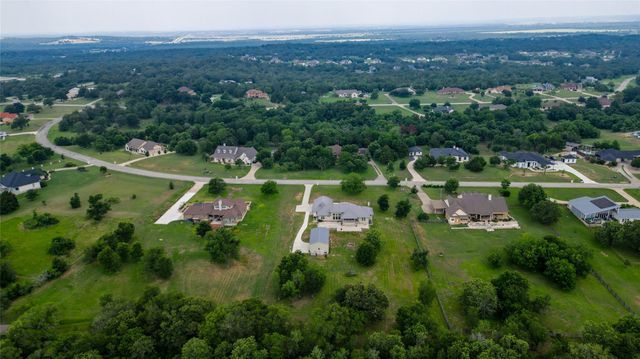 145 Pavilion DR, Cedar Creek, TX 78612