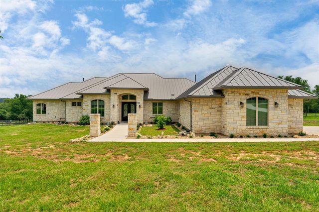 145 Pavilion DR, Cedar Creek, TX 78612