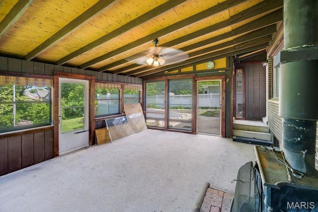5105 Staten Drive, Godfrey, IL 62035