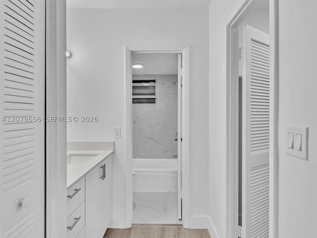 3626 NE 168th St 202, North Miami Beach, FL 33160