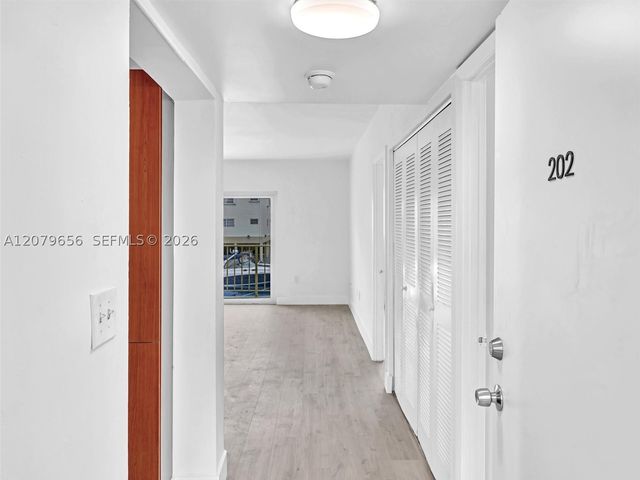 3626 NE 168th St 202, North Miami Beach, FL 33160