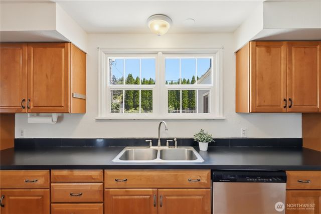 2926 Hawthorne Place SE, Olympia, WA 98501