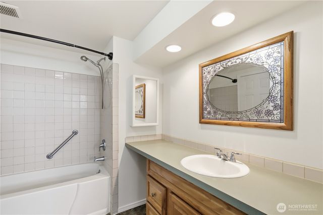 2926 Hawthorne Place SE, Olympia, WA 98501