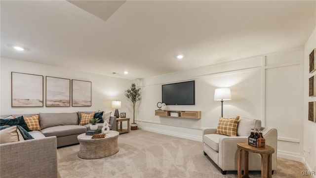 2117 Isabel Lane, Lower Macungie Twp, PA 18103