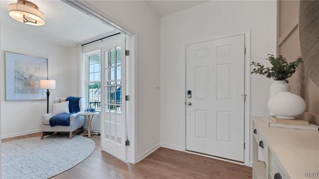 2117 Isabel Lane, Lower Macungie Twp, PA 18103