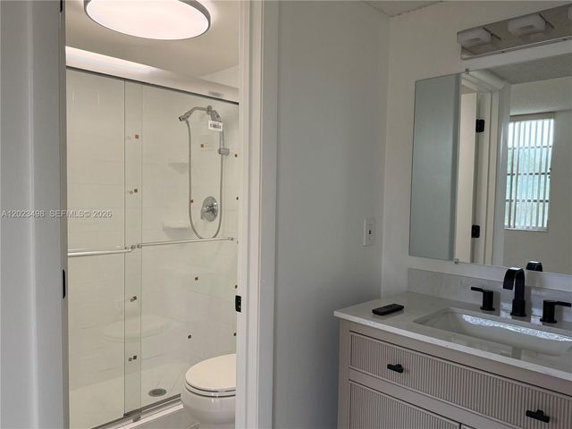 9531 Seagrape Dr 202, Davie, FL 33324
