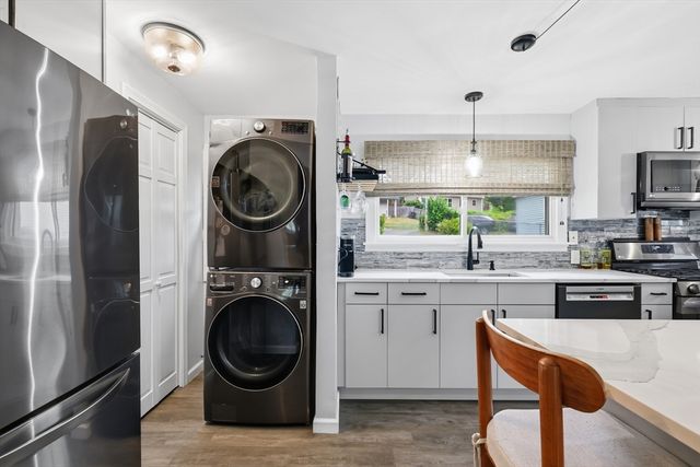 36 Wheeler Drive, Enfield, CT 06082