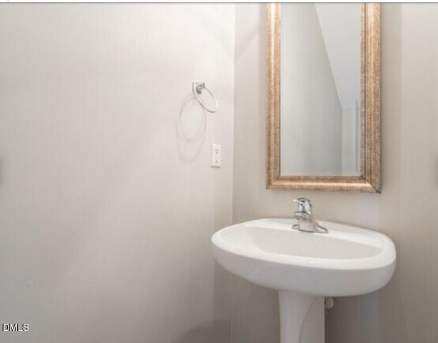 511 Elm Avenue, Wake Forest, NC 27587