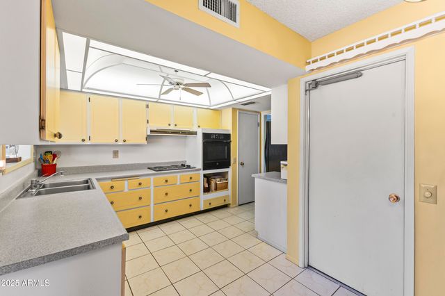 12910 W MAPLEWOOD Drive, Sun City West, AZ 85375