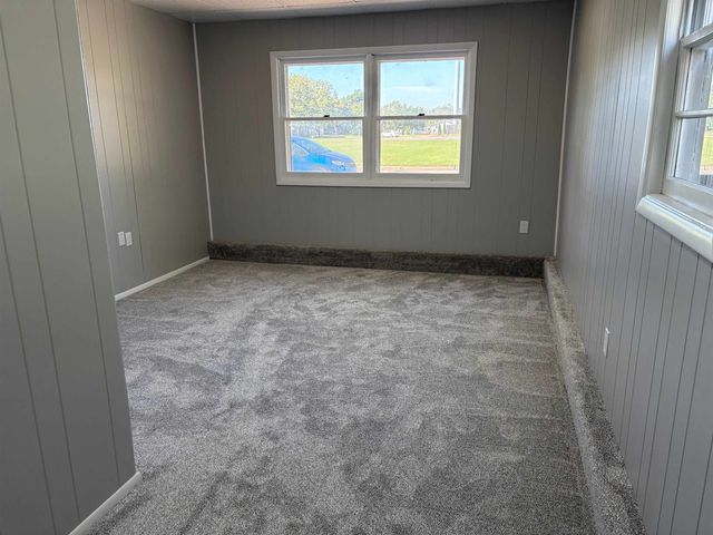 2814 S Elizabeth, Wichita, KS 67217