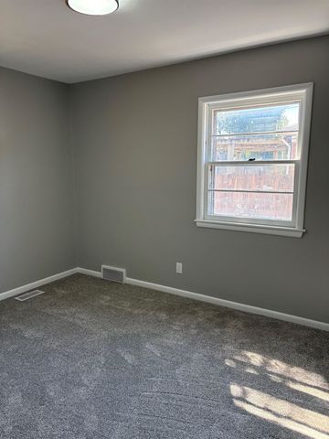 2814 S Elizabeth, Wichita, KS 67217