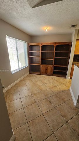 815 W Boynton Beach Boulevard 4-205, Boynton Beach, FL 33426