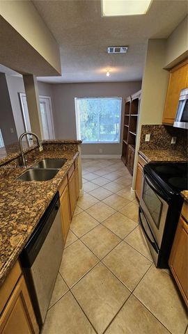 815 W Boynton Beach Boulevard 4-205, Boynton Beach, FL 33426