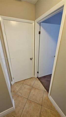 815 W Boynton Beach Boulevard 4-205, Boynton Beach, FL 33426