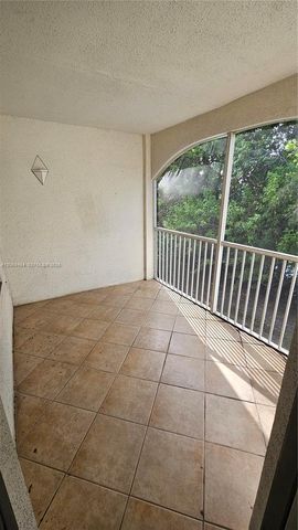 815 W Boynton Beach Boulevard 4-205, Boynton Beach, FL 33426