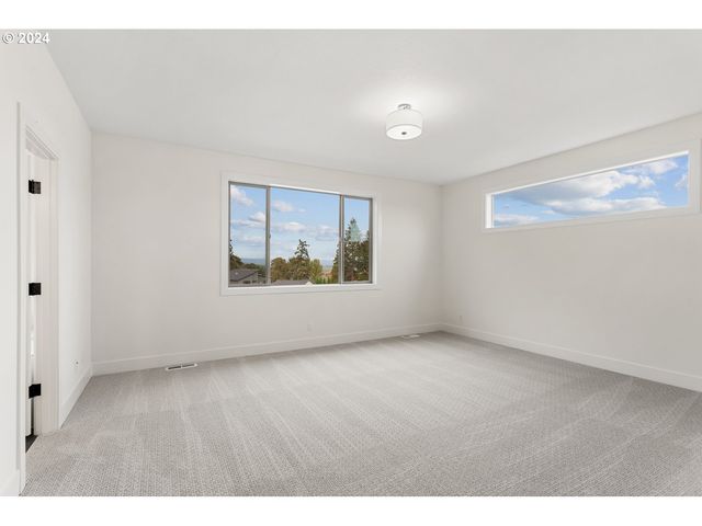 853 Glade Avenue, Forest Grove, OR 97116