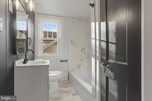 34 N GOTWALT ST, York, PA 17404