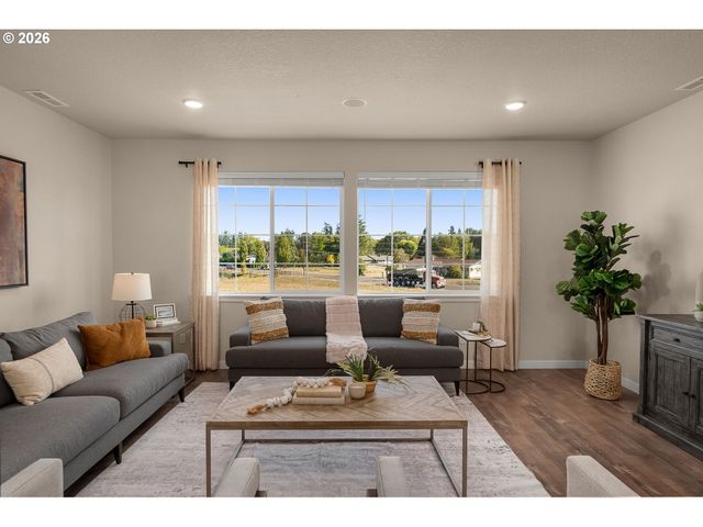 5093 Se DAVIS Rd, Hillsboro, OR 97123