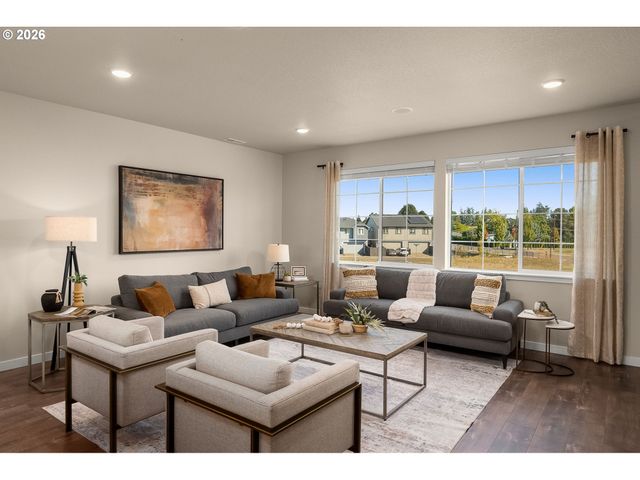 5093 Se DAVIS Rd, Hillsboro, OR 97123