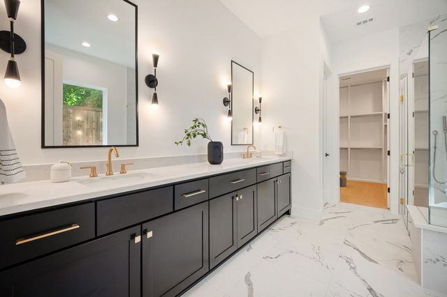 544 Kirkwood Drive, Dallas, TX 75218