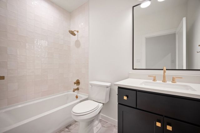 544 Kirkwood Drive, Dallas, TX 75218