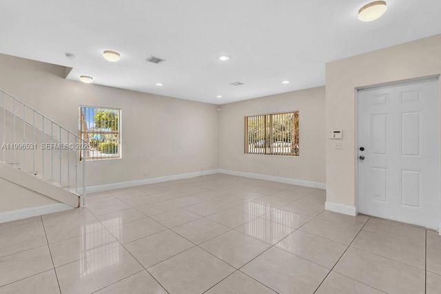 202 NW 14th Ave C-1, Fort Lauderdale, FL 33311