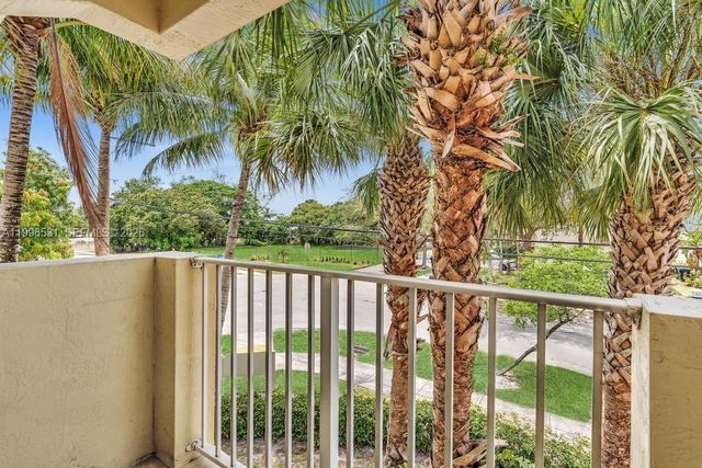 202 NW 14th Ave C-1, Fort Lauderdale, FL 33311