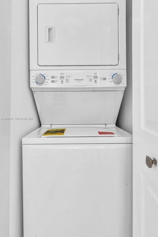 202 NW 14th Ave C-1, Fort Lauderdale, FL 33311