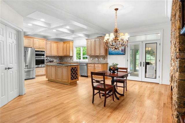1001 Laurel Ridge Drive, Mcdonough, GA 30252
