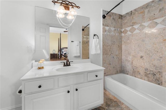 1001 Laurel Ridge Drive, Mcdonough, GA 30252