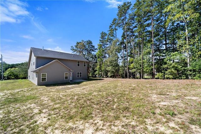 1885 Paragon Drive, Winston-salem, NC 27127