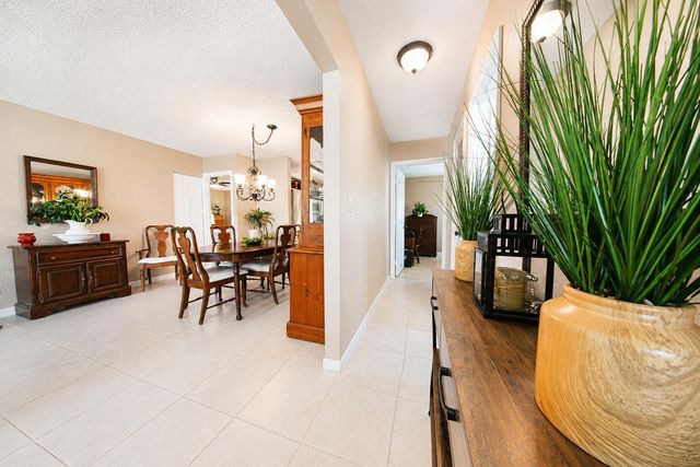 17285 Sapp Place, Jupiter, FL 33458