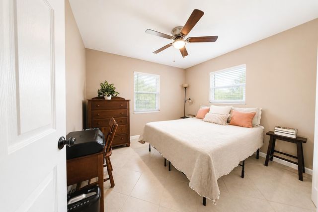 17285 Sapp Place, Jupiter, FL 33458