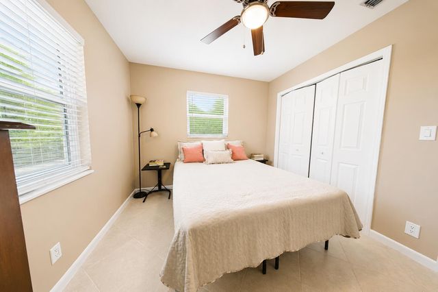 17285 Sapp Place, Jupiter, FL 33458