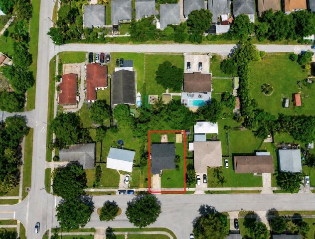 17285 Sapp Place, Jupiter, FL 33458