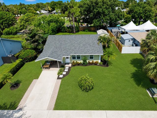17285 Sapp Place, Jupiter, FL 33458