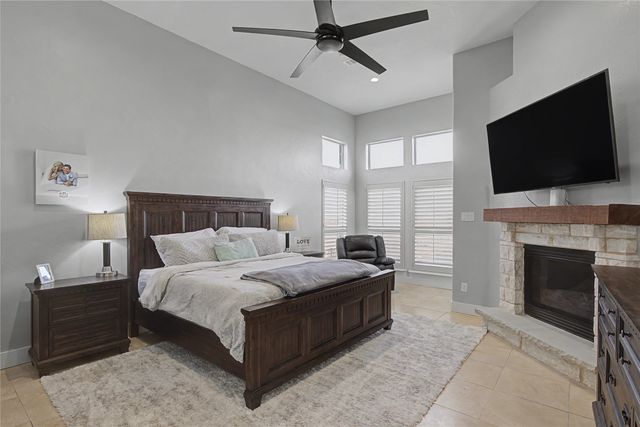 113 Club House Drive, Weatherford, TX 76087