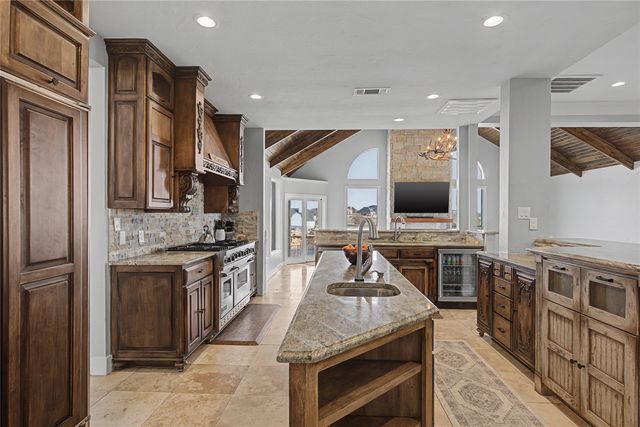 113 Club House Drive, Weatherford, TX 76087