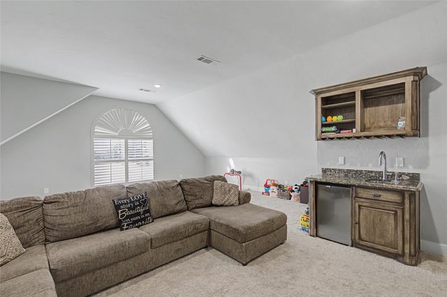 113 Club House Drive, Weatherford, TX 76087