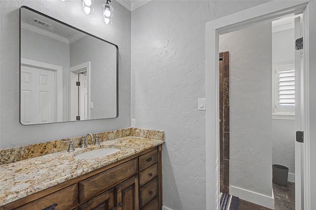 113 Club House Drive, Weatherford, TX 76087