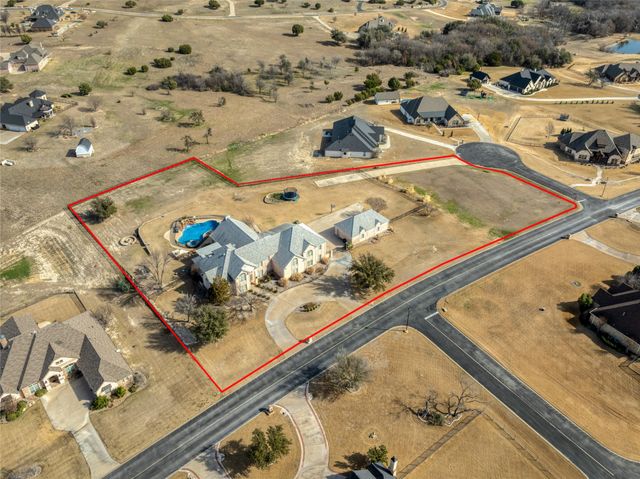 113 Club House Drive, Weatherford, TX 76087