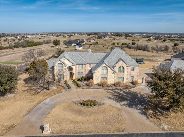 113 Club House Drive, Weatherford, TX 76087