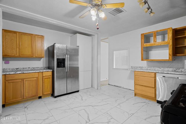 10372 SHENANDOAH, El Paso, TX 79924