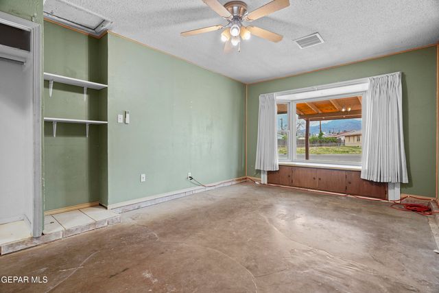 10372 SHENANDOAH, El Paso, TX 79924