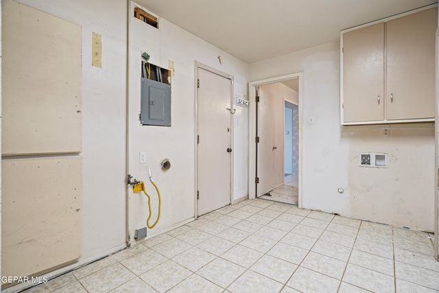 10372 SHENANDOAH, El Paso, TX 79924