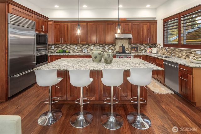 14424 SE 17th Street, Bellevue, WA 98007