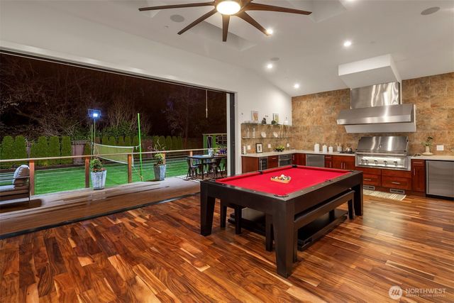 14424 SE 17th Street, Bellevue, WA 98007