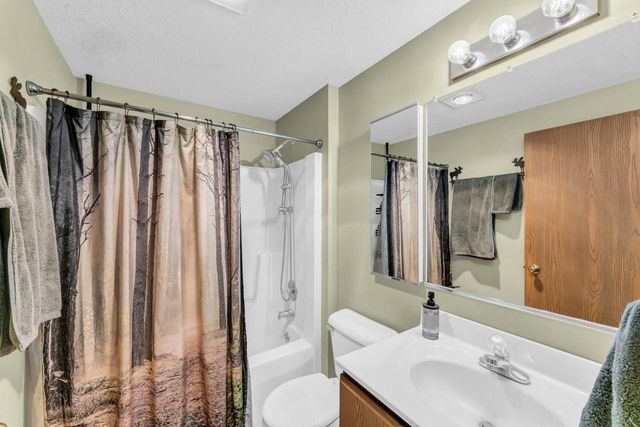 N1191 Walworth STREET, Genoa City, WI 53128