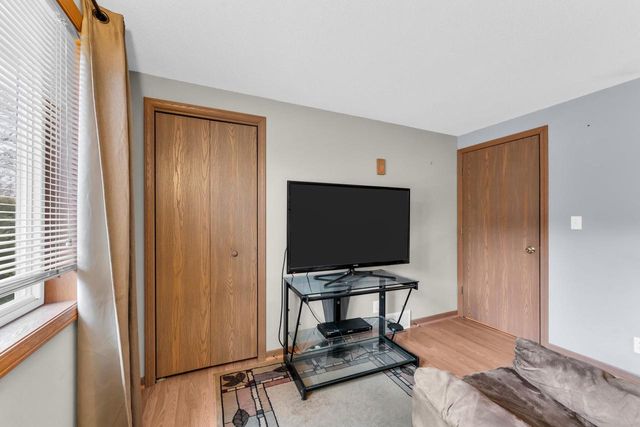 N1191 Walworth STREET, Genoa City, WI 53128